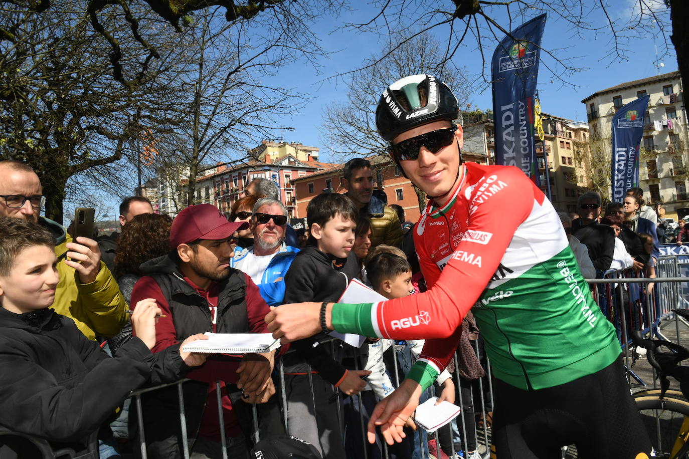 Las mejores imágenes de la tercera etapa de la Itzulia