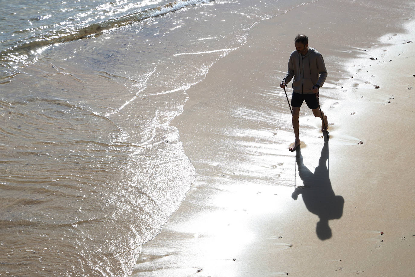 Viernes Santo de sol y turistas
