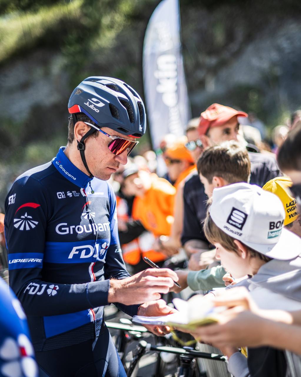 La Itzulia siente el calor de la afición