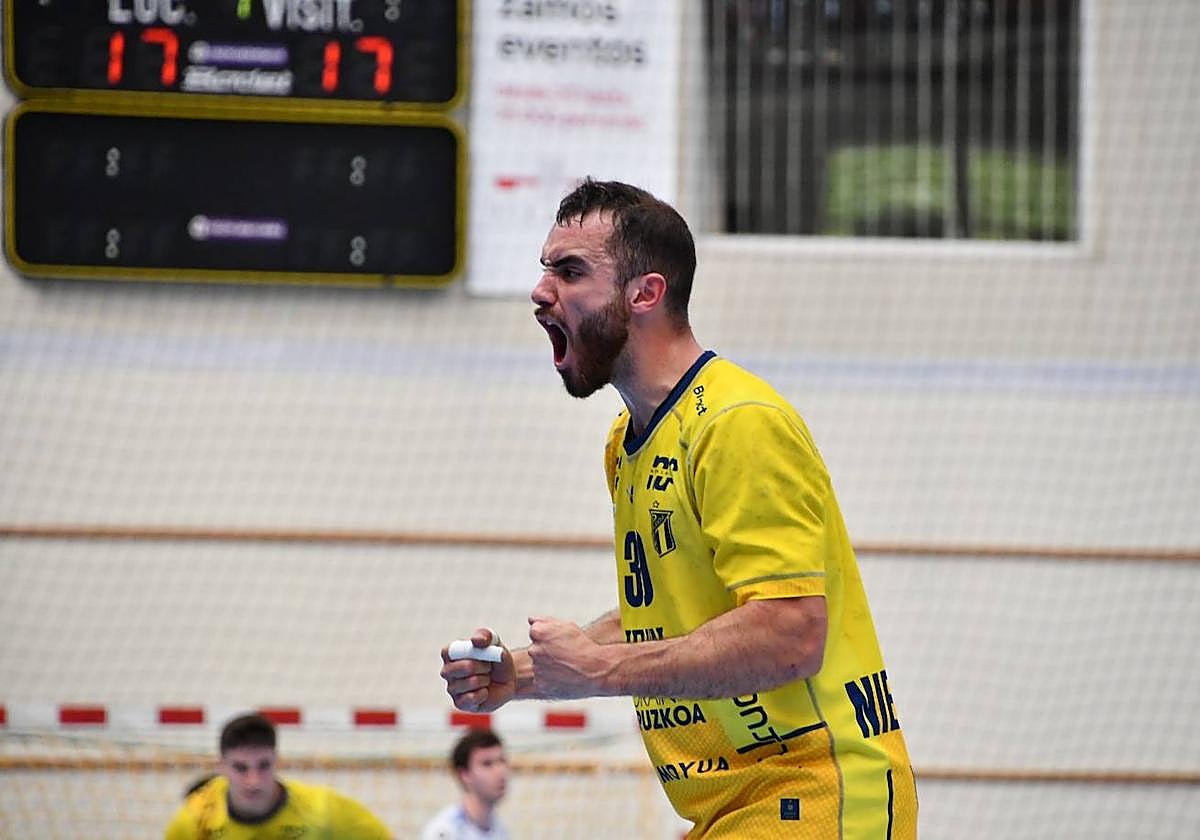 Puntos sin brillo, pero puntos para el Bidasoa