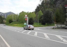 Vista de la zona desde la que partirá el futuro vial de acceso a Mendaro.