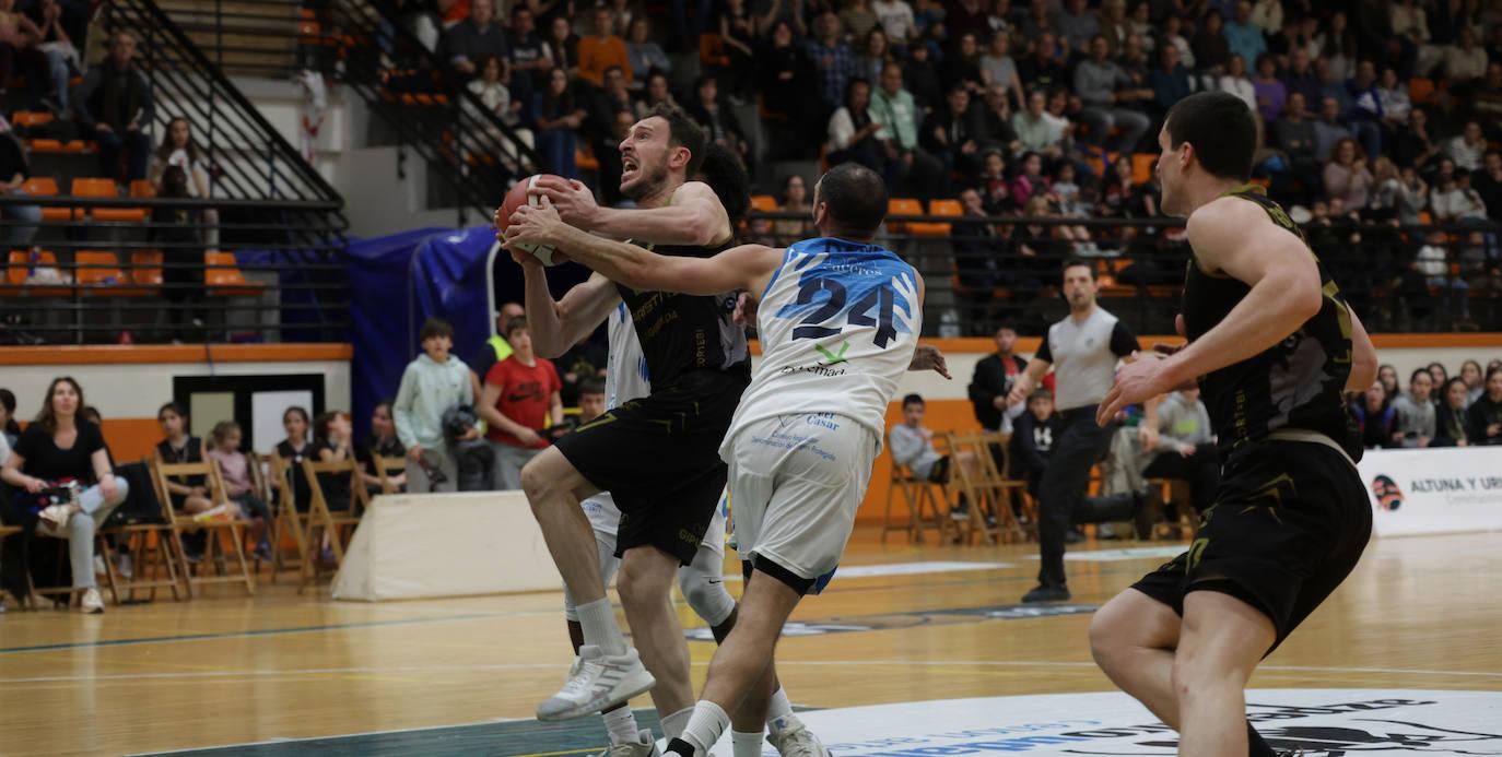 Las mejores imágenes del Iraurgi-Cáceres