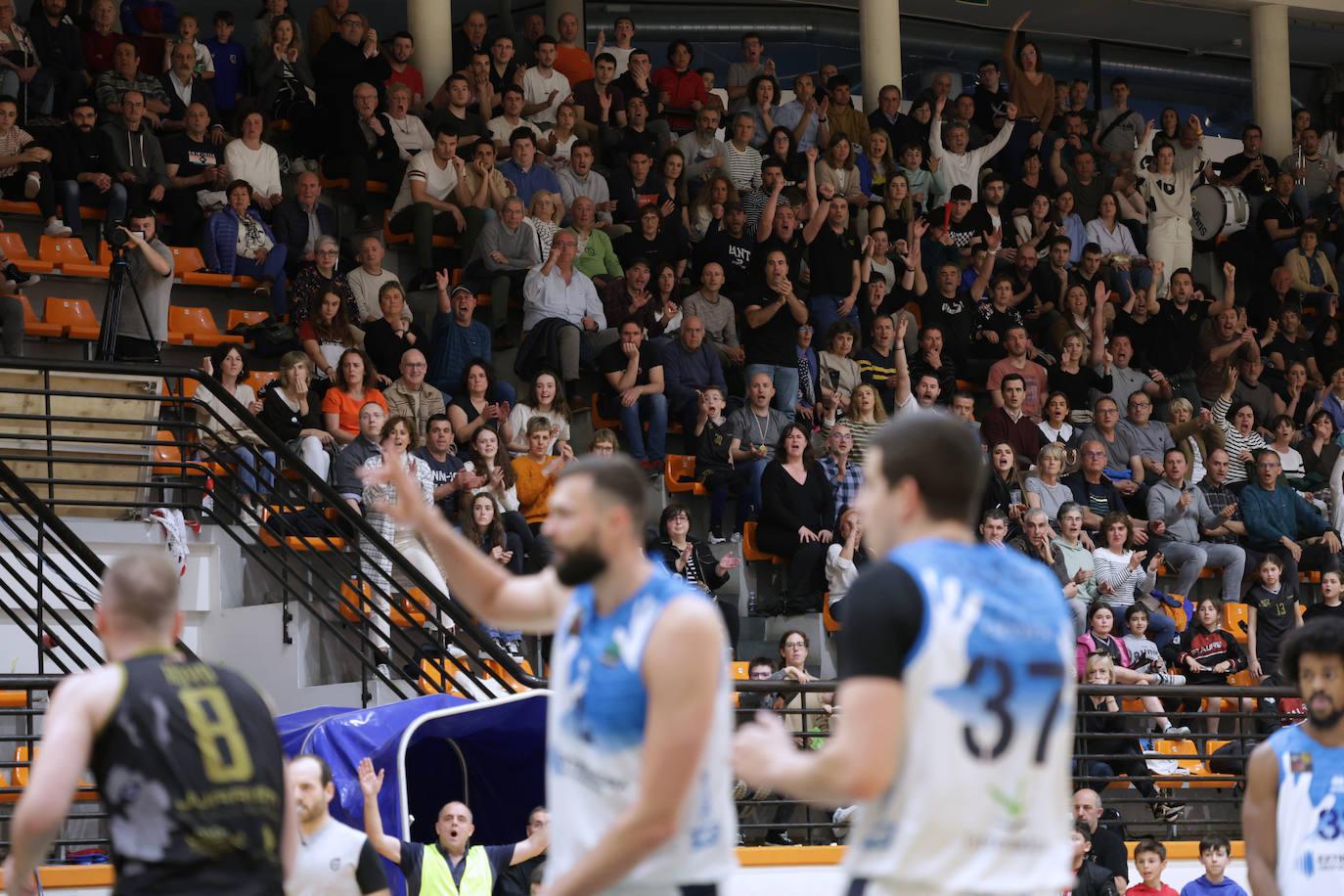 Las mejores imágenes del Iraurgi-Cáceres