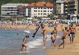 La playa de Zarautz, el pasado verano.