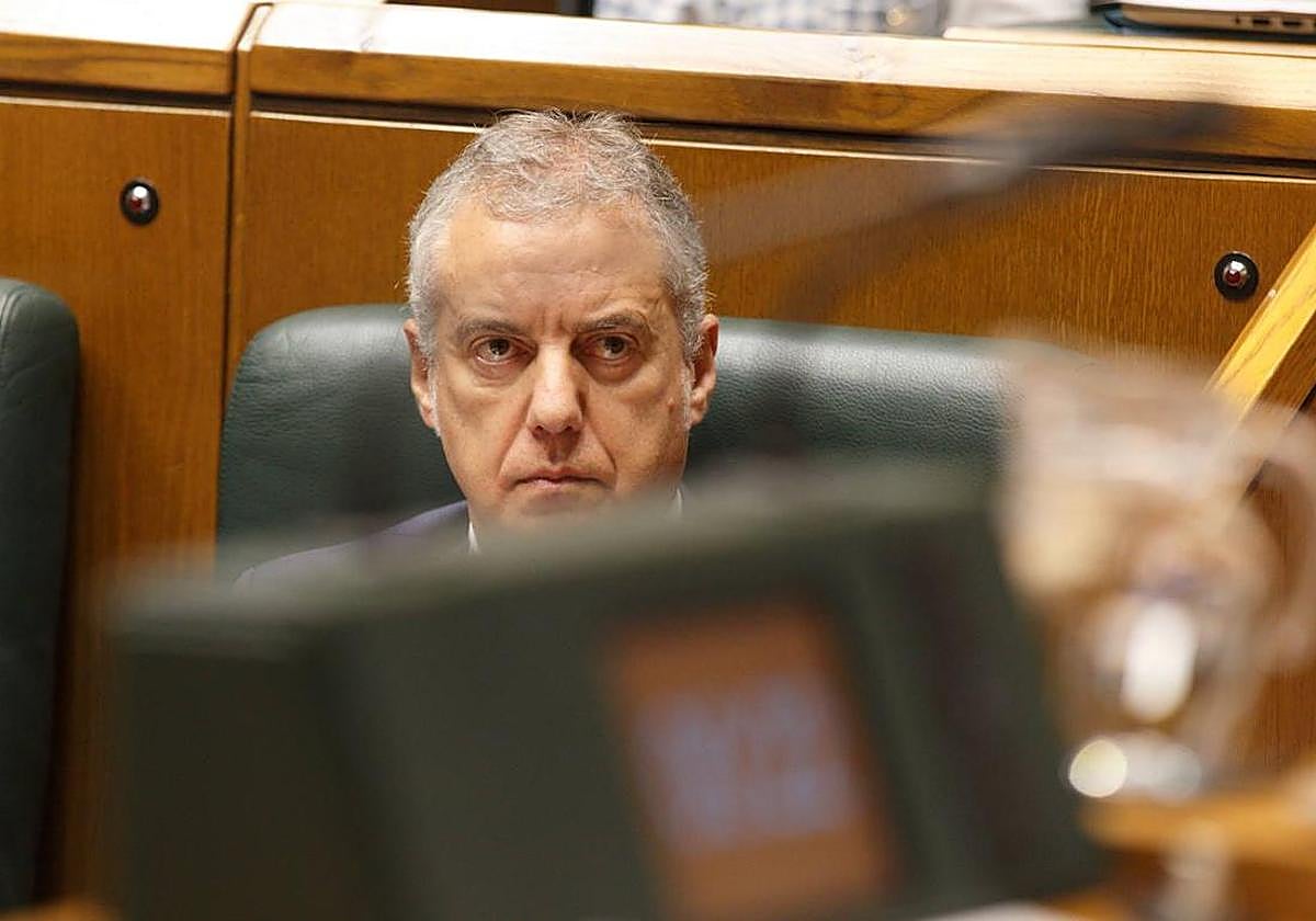 Urkullu reprocha a EH Bildu que deje «entrar al Estado hasta la cocina» con la Ley de Vivienda