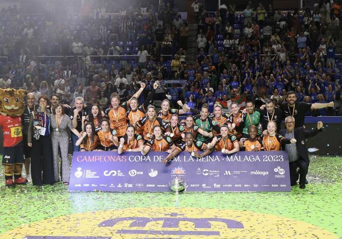 El Bera Bera toca el cielo en una Copa de matrícula