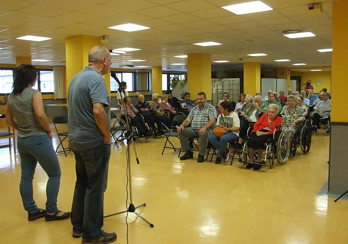 Bertso saioak maiatzean itzuliko dira Gipuzkoako adinekoen egoitzetara