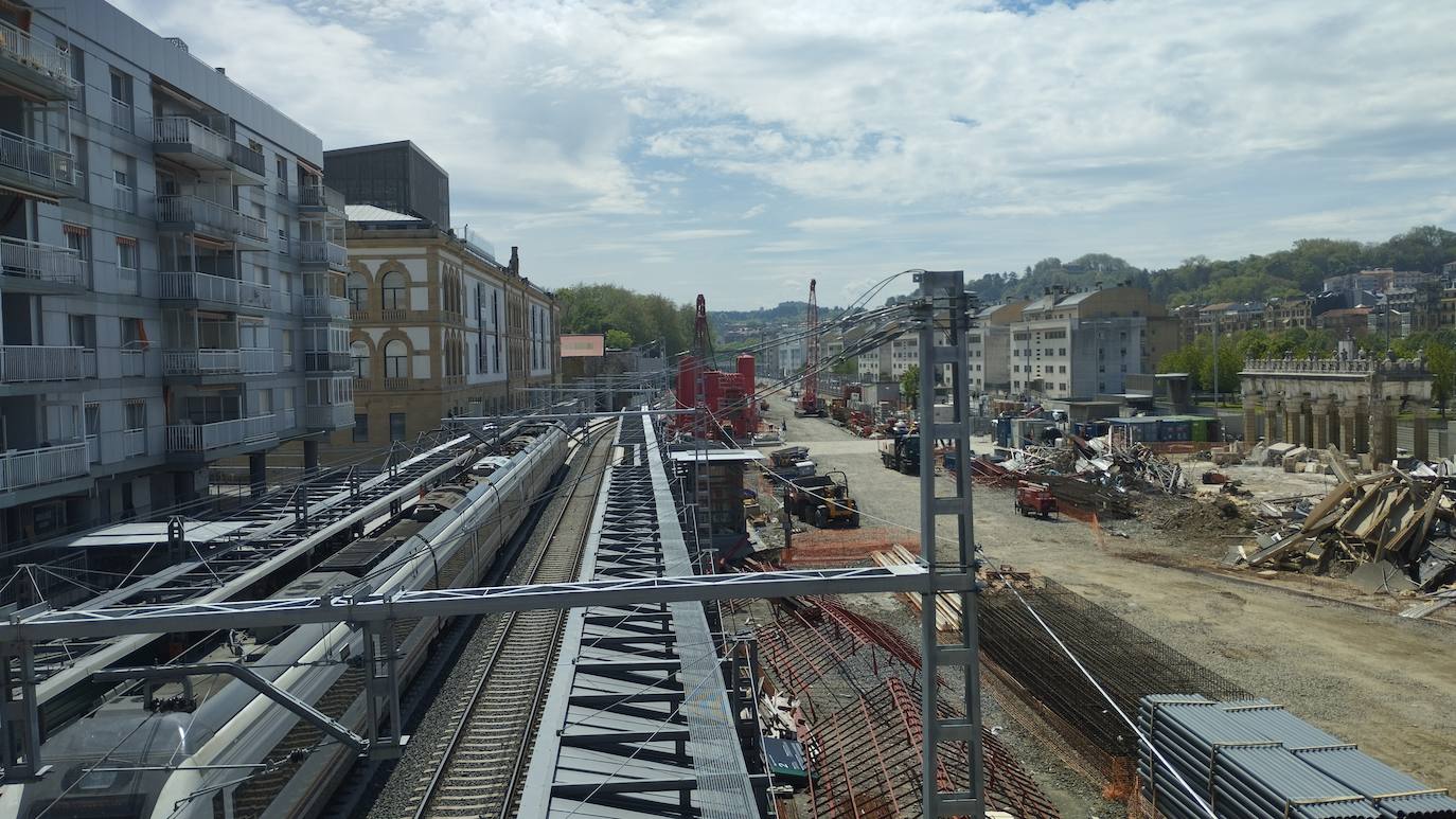 La demolición de la estación de tren de San Sebastián