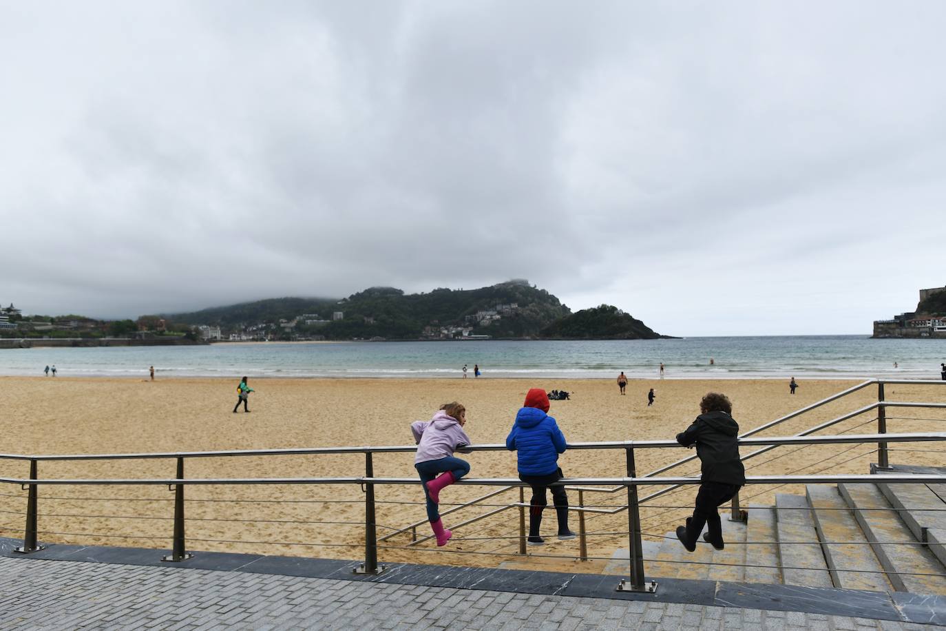 Gipuzkoa se llena de turistas por el puente del primero de mayo