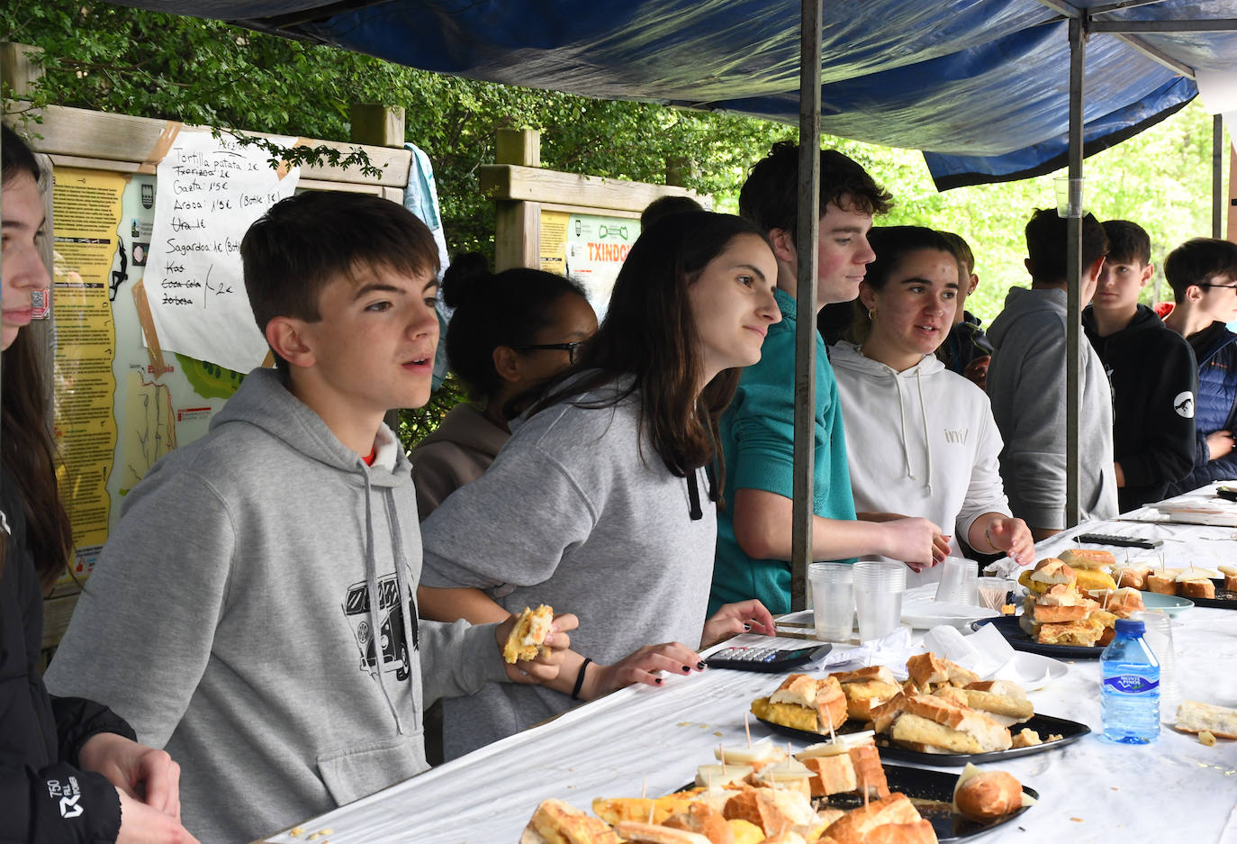 Apertura de pastos en Larraitz