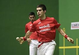 El delantero navarro Unai Mata debutará con Aspe en junio