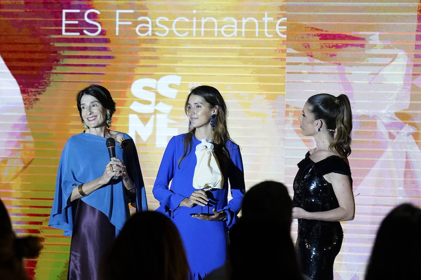 Diez estrellas deslumbran en Balenciaga