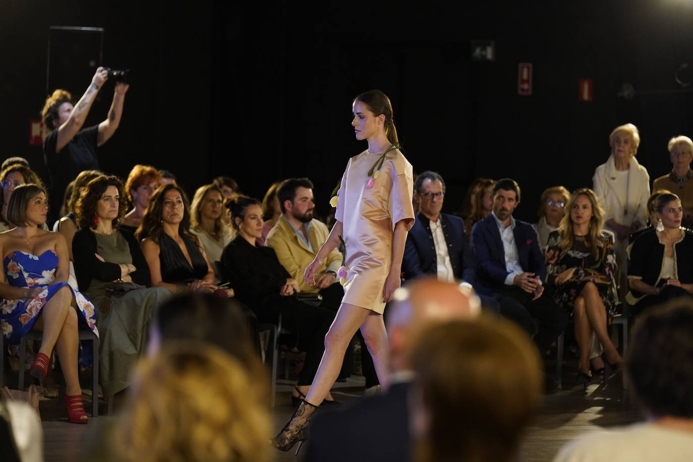 Diez estrellas deslumbran en Balenciaga