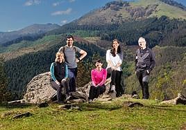 Los candidatos a liderar la Diputación, Eider Mendoza (PNV), Mikel Lezama (PP), Maddalen Iriarte (EH Bildu), Miren Echeveste (Podemos-IU) y José Ignacio Asensio (PSE-EE).