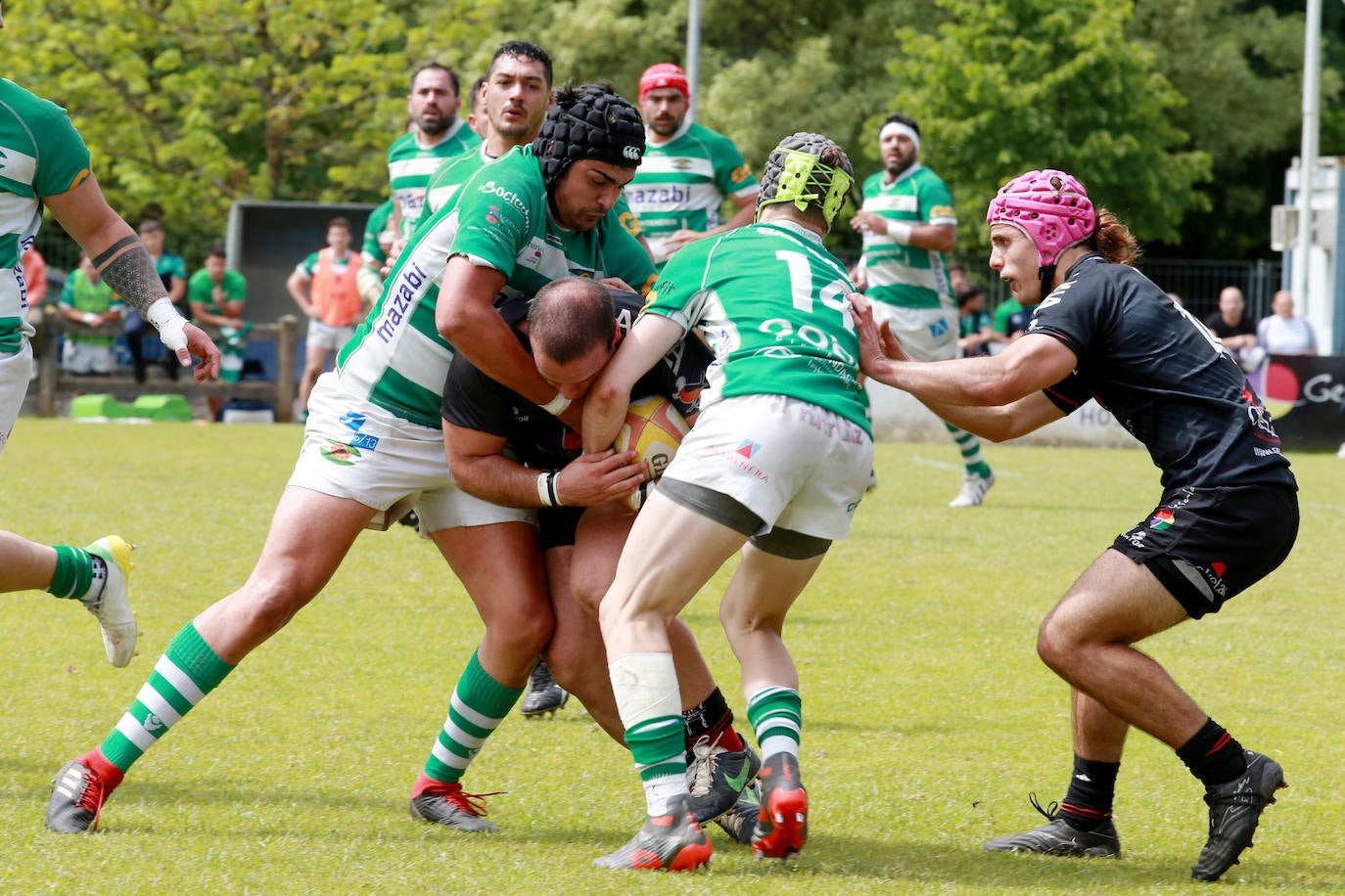 El Zarautz se queda a un paso del sueño del ascenso