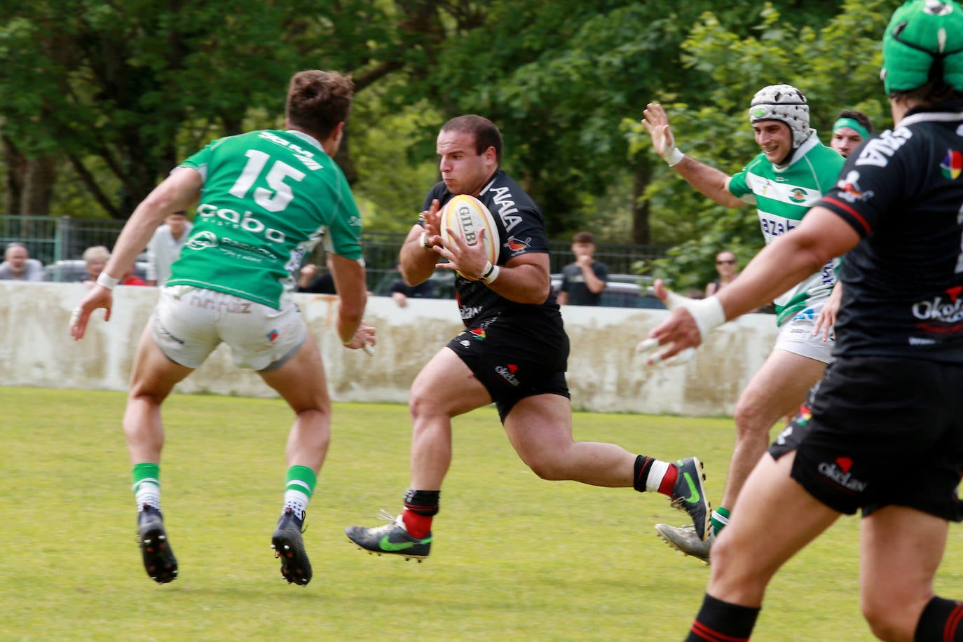 El Zarautz se queda a un paso del sueño del ascenso