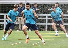 Igor Zubeldia sigue sin entrenar con el grupo y apunta a ser baja ante el Girona