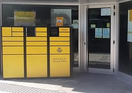 El Citypaq recientemente instalado en la oficina de Correos de la localidad de Lezo.