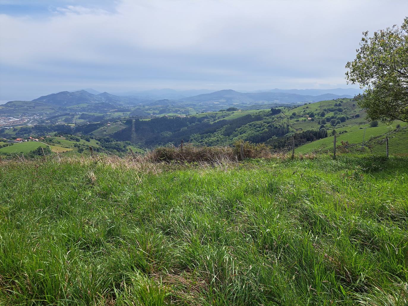 Indamendi, preciosa balconada de Pagoeta