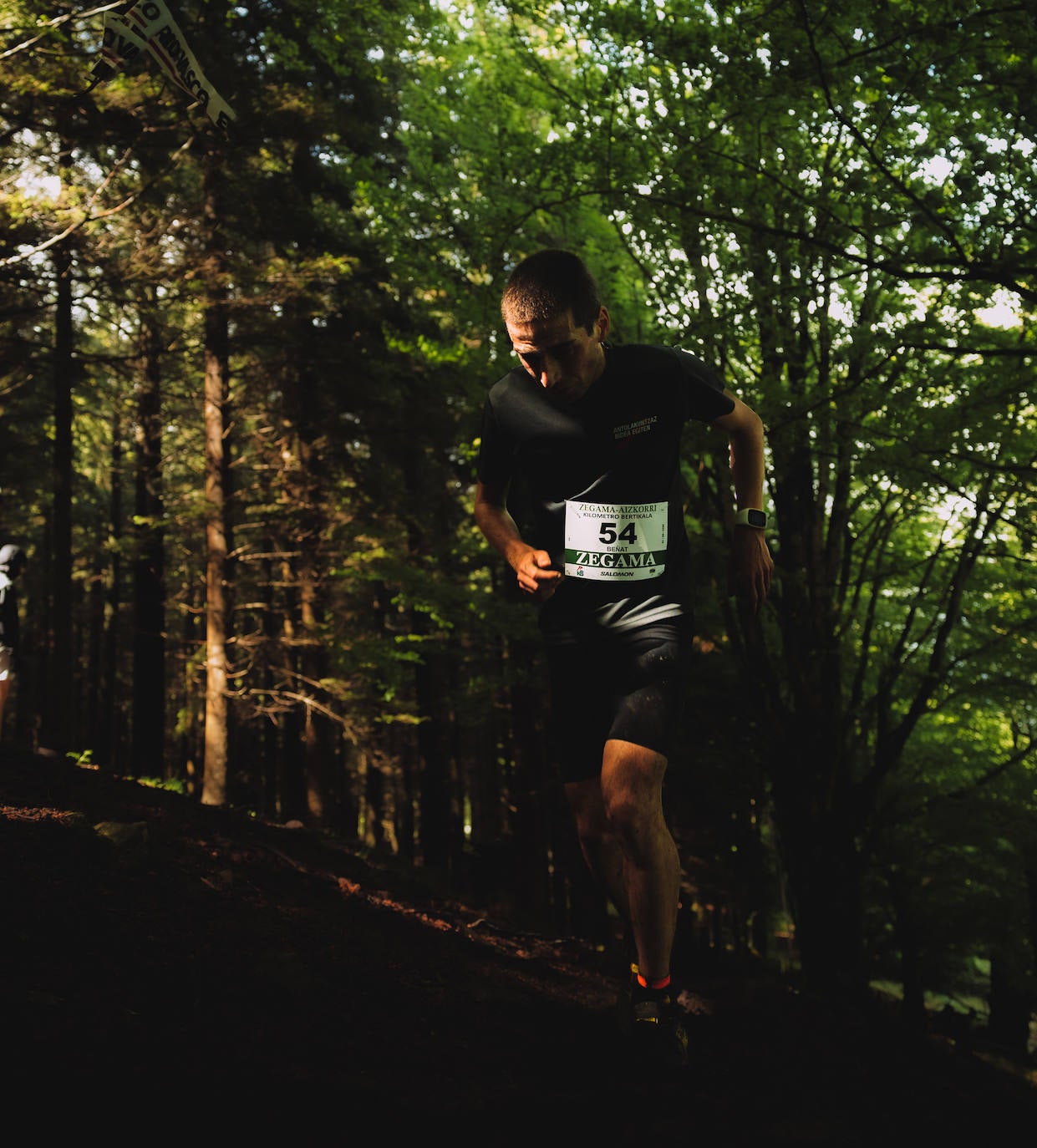 Naiara Irigoien y Jose Antonio Bellido, vencedores en el kilómetro vertical