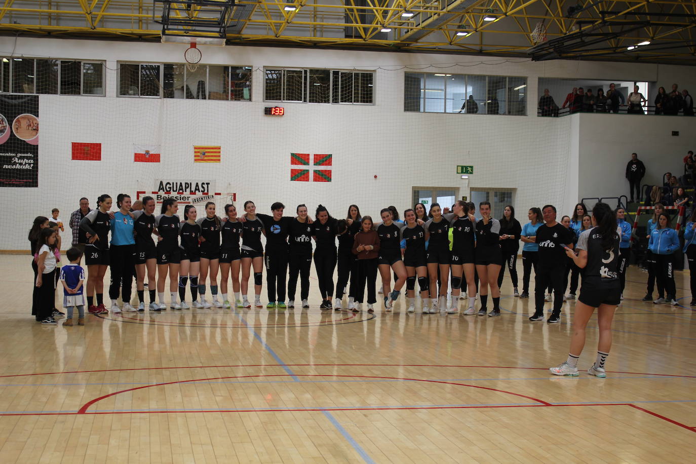 Fiesta en Errenteria con el ascenso del Ereintza