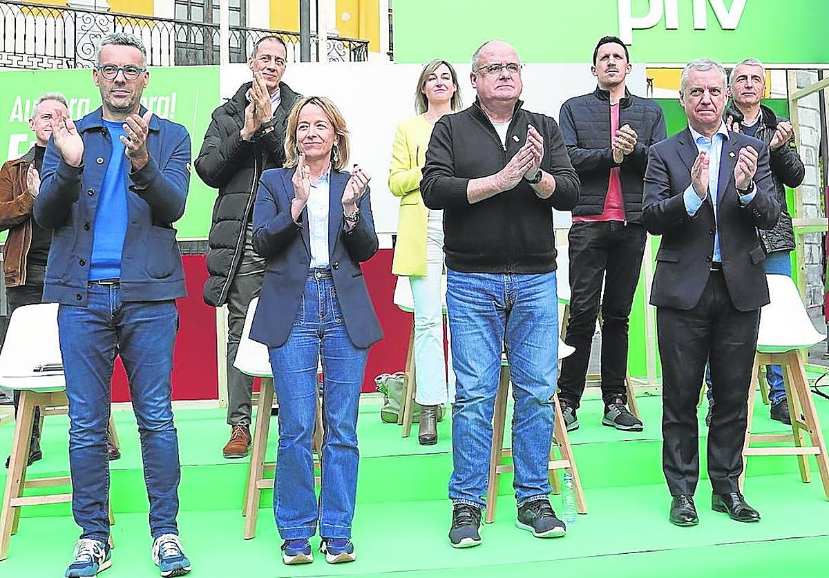 Mendoza contrapone la «ilusión» del PNV frente al «catastrofismo» de EH Bildu