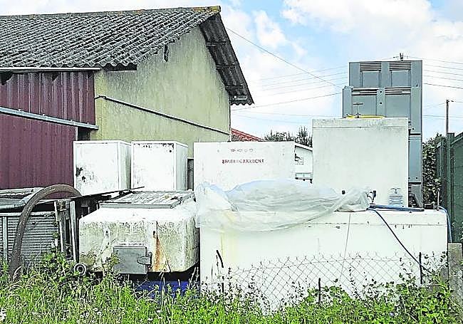La nave que la Gendarmería examinó en Saint-Vincente-de-Tyrosse.