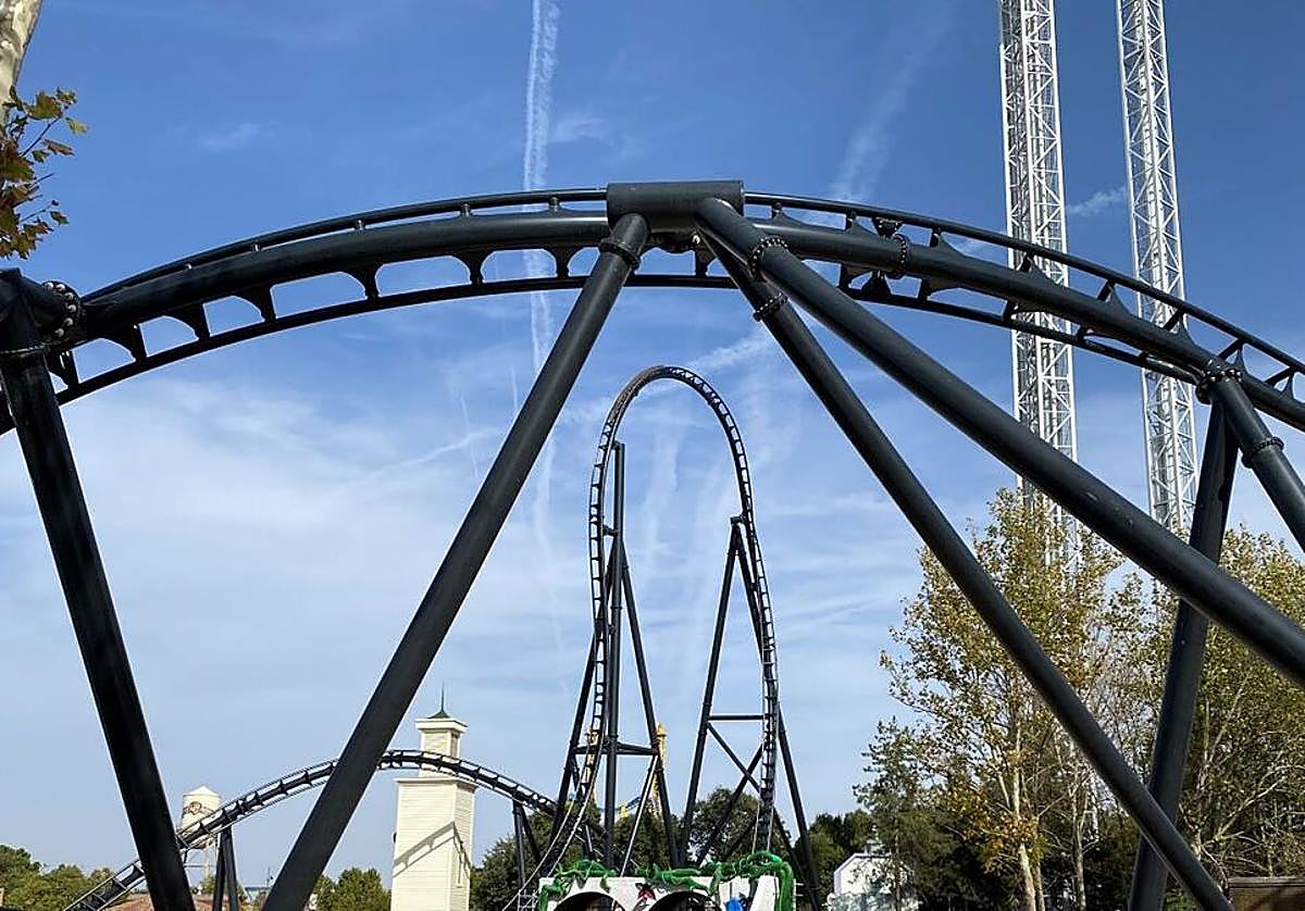 El tramo de mayor altura de la nueva montaña rusa.