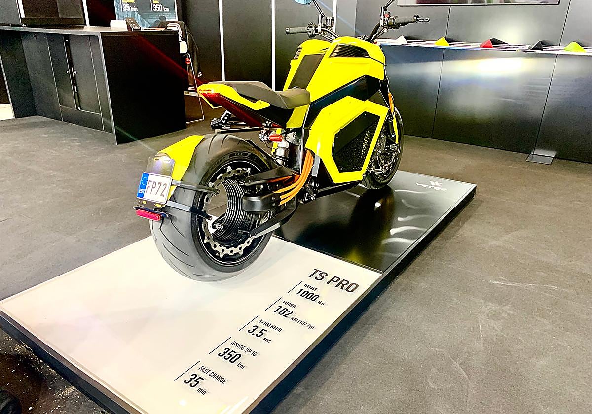 Prototipo eléctrico de la TS PRO con 1000 Nm y 137 CV, acelera de 0 a 100 en 3,5 seguundos y alcanza los 350 km_h.