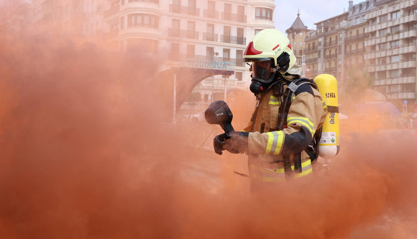 El simulacro de incendio en Bataplán, en imágenes