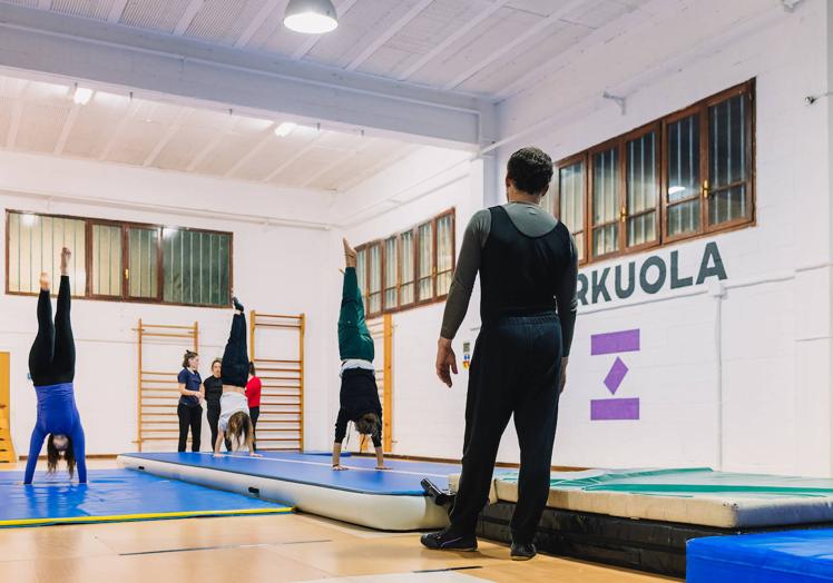 Un ensayo en la escuela Zirkuola, localizada en Aduna