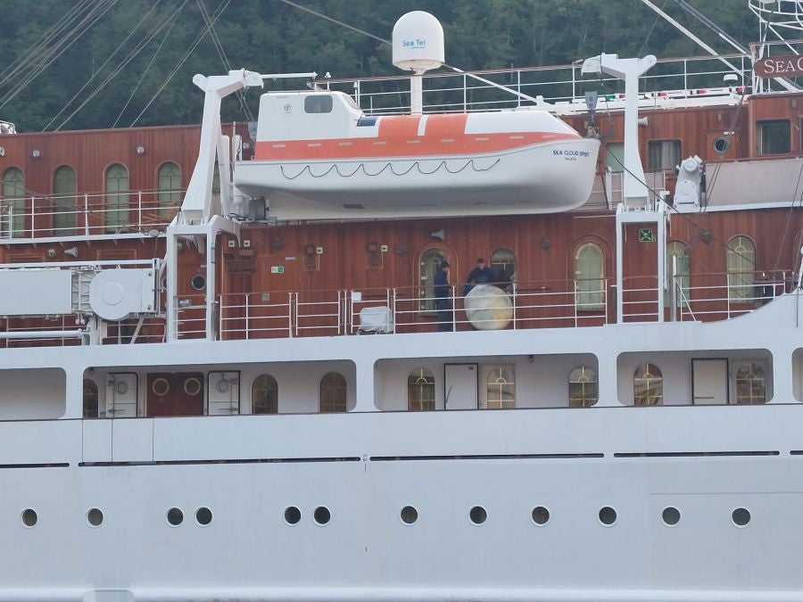 El &#039;Sea Cloud Spirit&#039;, en Pasaia