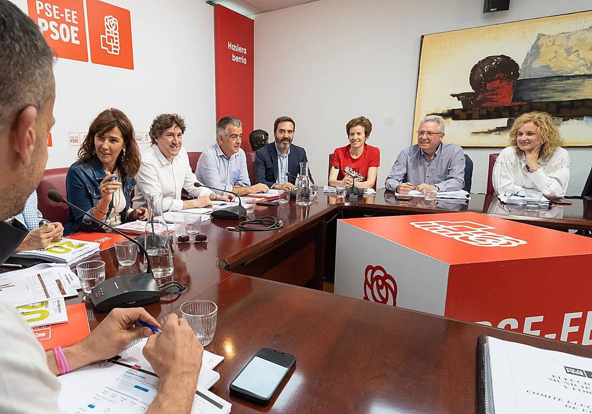 La reunión de la Ejecutiva del PSE este lunes.