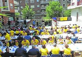 2019an Urbaltz elkartearen kanpoaldean egin zen herri bazkaria Montferritarrak etorri ziren lehengo bisitaldia.