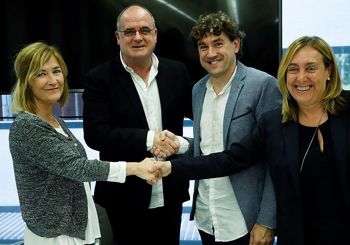 Arrizabalaga, Egibar, Andueza y García Chueca celebran el acuerdo alcanzado en junio de 2019.