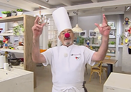 Karlos Arguiñano hace de payaso en 'Cocina Abierta'.
