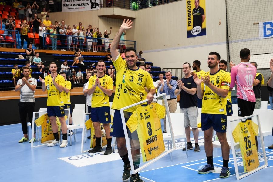 El partido del Bidasoa y las despedidas, en imágenes