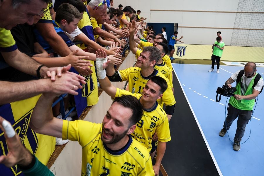 El partido del Bidasoa y las despedidas, en imágenes