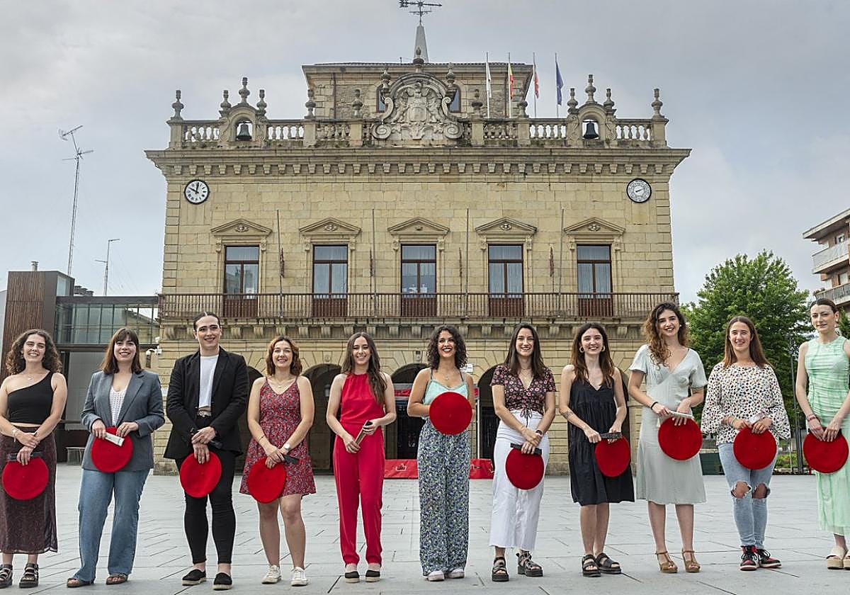El Alarde público de Irun reúne a sus cantineras
