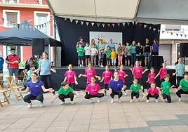 Eskola Txikien garrantzia aldarrikatu dute Lizartzan