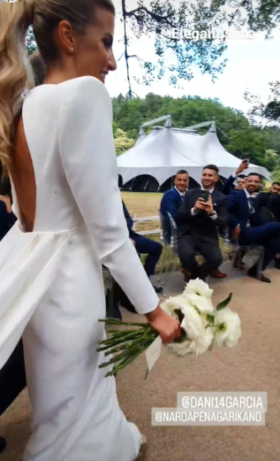 Las fotos del fiestón y de la boda del jugador del Athletic Dani García y Naroa Peñagarikano