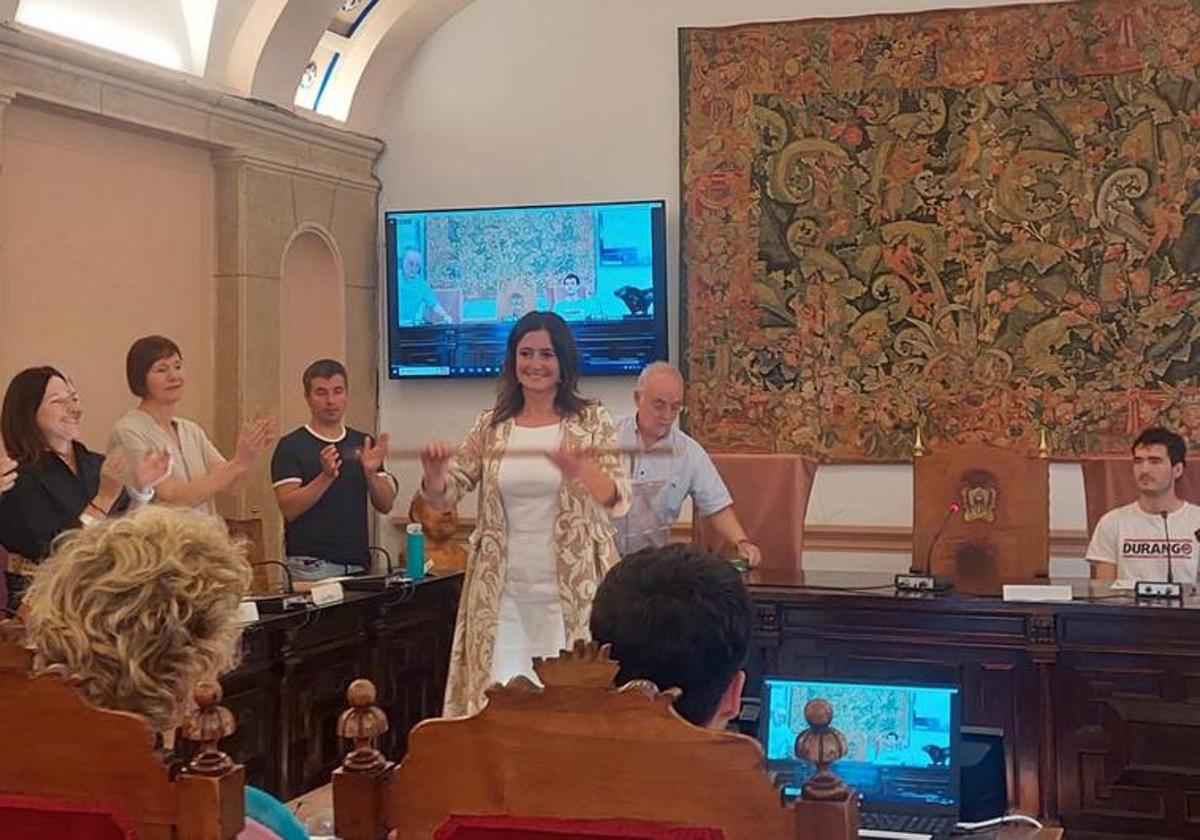 La jeltzale Mireia Elkoroiribe recupera Durango con el apoyo del PSE y PP