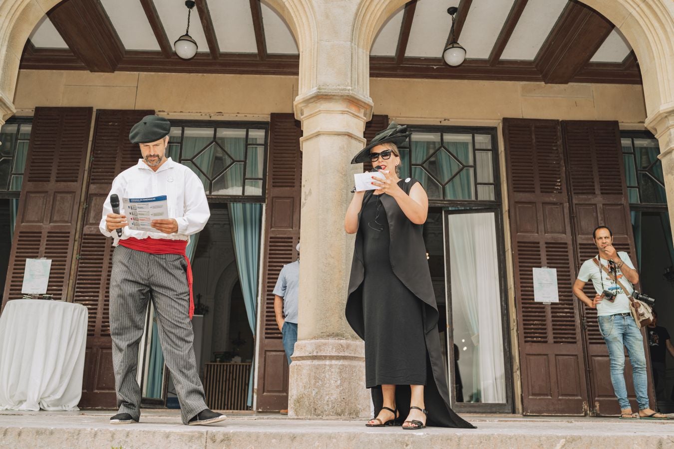 Paseo con sombrero por Donostia