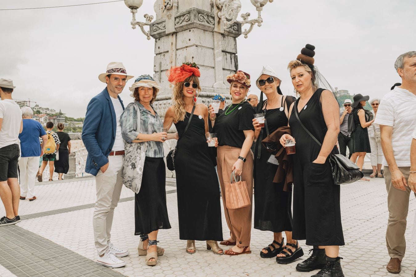 Paseo con sombrero por Donostia