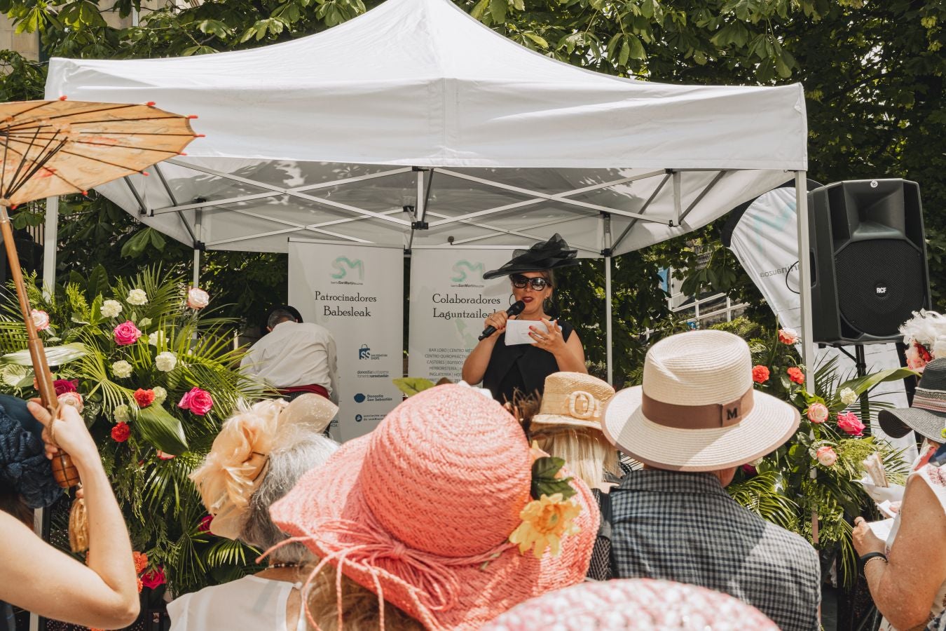 Paseo con sombrero por Donostia
