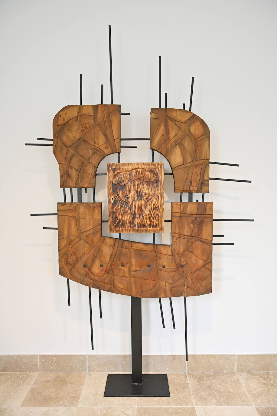 Imágenes de Beobide y vidrieras de Maumejean en Añorga