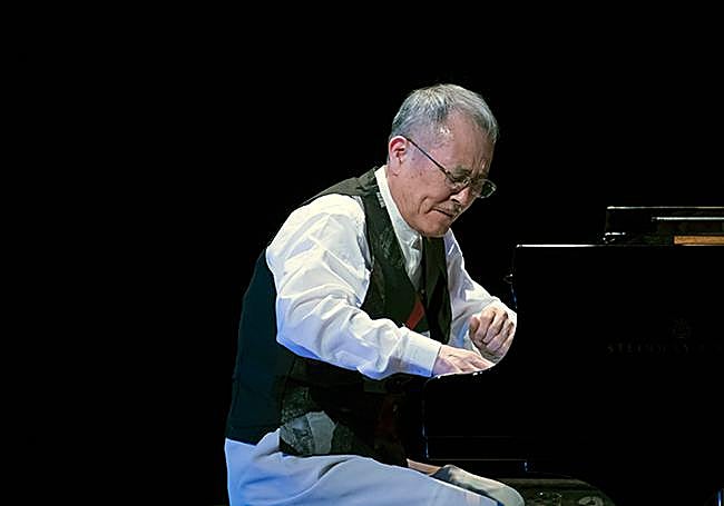 El pianista japonés Yosuke Yamashita, una de las figuras más importantes de la historia del jazz japonés