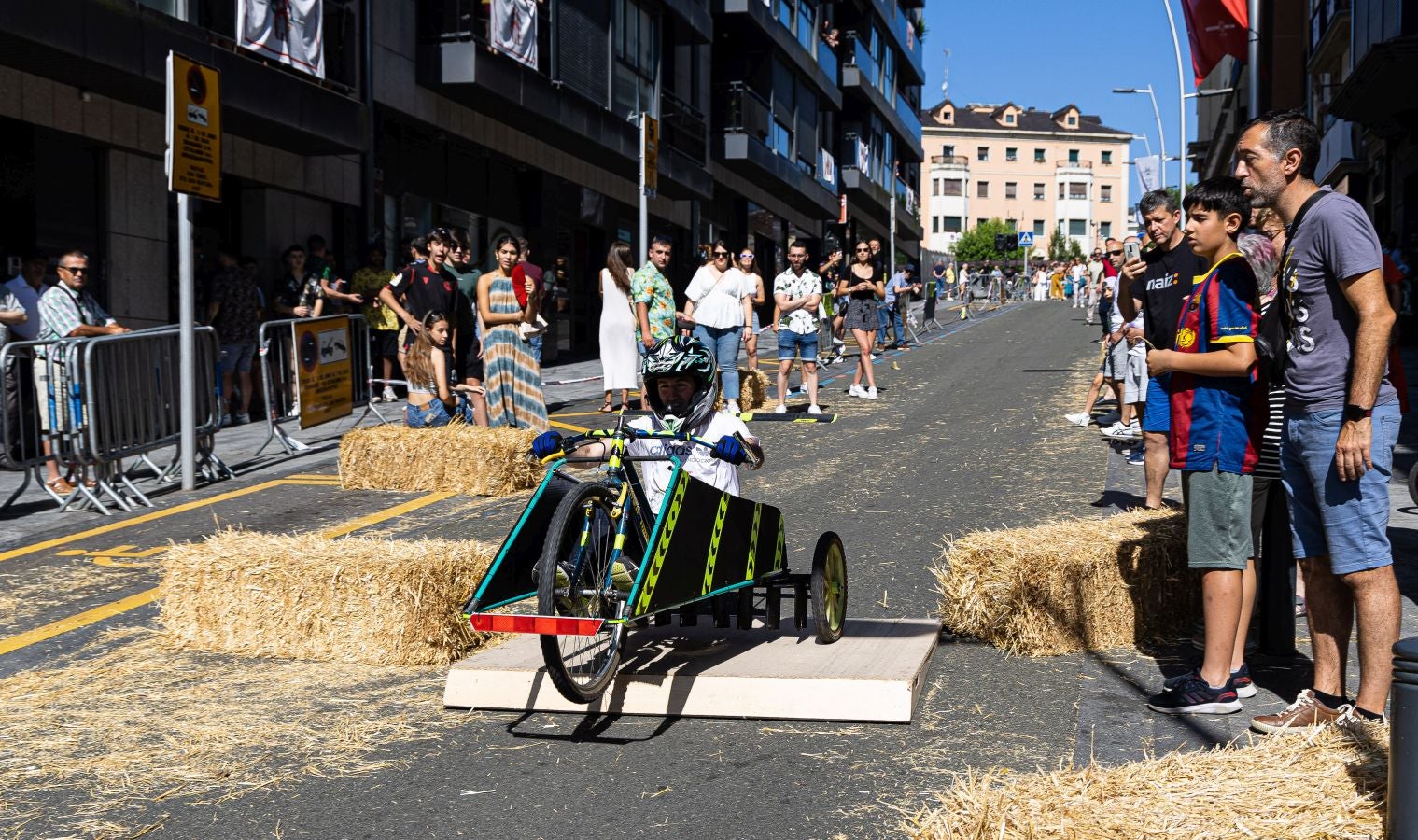 Las cuadrillas protagonizan el sábado festivo de San Marcial