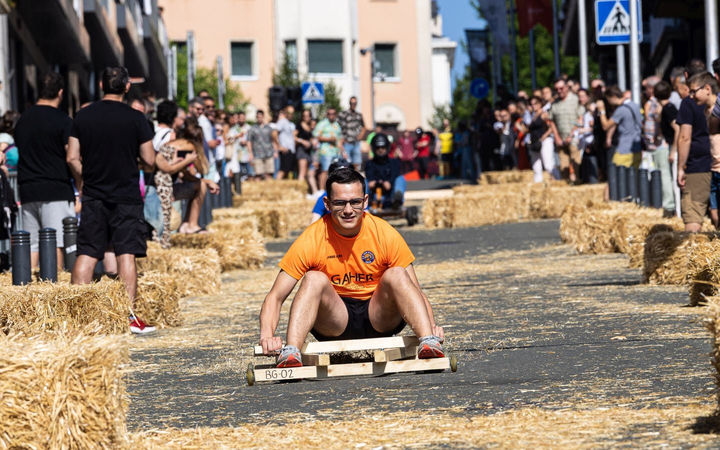 Las cuadrillas protagonizan el sábado festivo de San Marcial