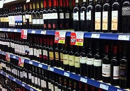 Lineal de vino en una gran superficie